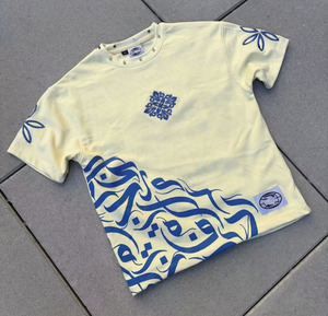 เสื้อยืดคอตตอนปักลายแบบหลวมสไตล์วินเทจคุณภาพสูงสำหรับผู้ชาย รับผลิตตามสั่งขายส่ง - Product Image 4