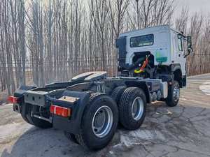 Camion tracteur lourd Sinotruk HOWO 371HP 6X4 10 roues, bon état, transmission manuelle/automatique, conduite à gauche, occasion - Product Image 3