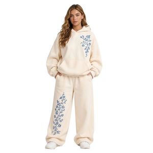 Ensemble de survêtement bicolore contrastant avec sweat à capuche en molleton à épaules tombantes et pantalon large respirant en pur coton pour femme, grandes tailles, collection automne - Product Image 4