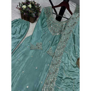 Hermosos Kurti y Dupatta bordados para mujer para fiestas Conjunto de ropa de fiesta elegante - Product Image 6