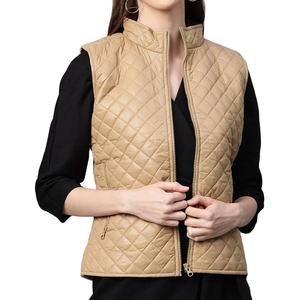 Chaleco corto de plumón de ganso para mujer, de alta calidad, personalizado, sin mangas, con cuello alto, estilo puffer, cálido para el invierno, muy de moda. - Product Image 1