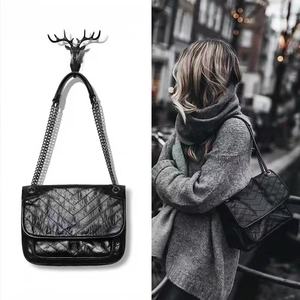 Sac messager vintage en cuir ciré matelassé à motif losanges, avec rabat, bandoulière chaîne, fermeture éclair, sac à bandoulière, doublure polyester - Product Image 4