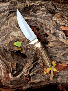 Couteau Skinner artisanal de 9 pouces |   Manche en corne personnalisé et lame fixe haute performance |   Équipement EDC de collection haut de gamme OEM/ODM - Product Image 1