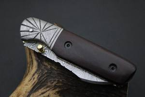 Cuchillo Plegable de Acero de Damasco con Mango de Palisandro, Funda para Transporte Vertical, Cuchillo de Bolsillo EDC para Caza y Camping, Punta de Gota, Compatible con OEM - Product Image 2