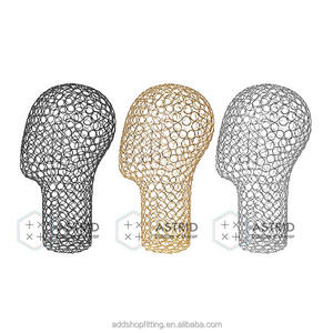 Soporte de exhibición de sombrero de acero ecológico independiente con acabado mate negro para tienda de ropa - Product Image 5