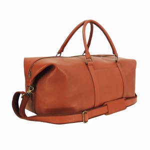 Sacs de voyage en cuir à prix d'usine, grande capacité, légers, haute qualité, couleur et logo personnalisés, en vente - Product Image 5