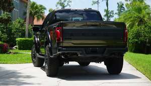 Meilleur prix, vente flash : Ford F-150 Raptor R 2025, moteur V8 Predator 5,2 litres suralimenté - Product Image 3