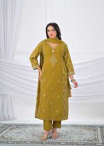 Conjunto de traje de algodón azul cielo premium de 60x60 con estampado digital, cuello adornado, pantalones a juego y dupatta estampada para mujer - Product Image 2