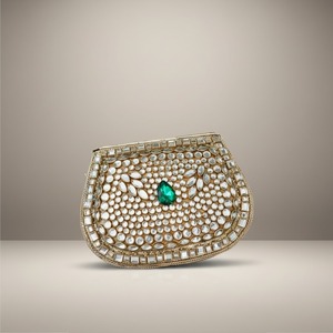 Mini Bolso de Mano de Metal con Diamantes de Imitación y Pedrería Kundan - Product Image 3