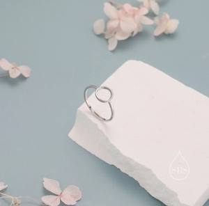 แหวนวงกลมเปิดทำจากเงินสเตอร์ลิง แหวนมินิมอลทรงเรขาคณิต แหวนวงกลมสีเงิน แหวนเงินแท้ - Product Image 3