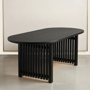 Table à manger ovale moderne en bois massif avec base à lattes, mobilier minimaliste pour café, restaurant et maison - Product Image 4