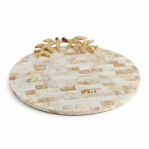 Bandeja Artesanal de Nácar con Incrustaciones de Concha Blanca de Lujo, con Asas Integradas, Rectangular, para Otomana o Café - Product Image 3