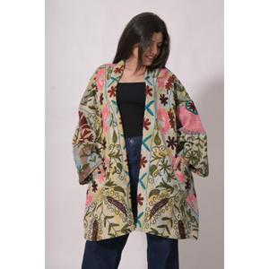 Veste d'hiver et d'automne en coton respirant brodée à la main Suzani, motif floral, style vintage bohème, faite à la main, ethnique, pour femme, idéale pour les festivals - Product Image 2