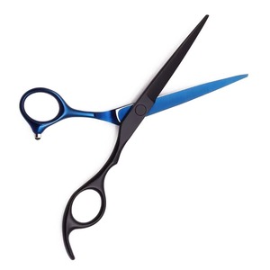 กรรไกรตัดผมตรงแบบมืออาชีพของญี่ปุ่น ด้ามจับลายมังกร ดีไซน์สั่งทำพิเศษ กรรไกรตัดผมสำหรับช่างตัดผมใหม่ ทำจากสแตนเลส ปลายคม - Product Image 4