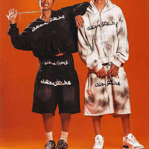 Ensemble deux pièces personnalisé pour homme : sweat à capuche zippé imprimé strass épais et short double taille pour le streetwear - Product Image 4