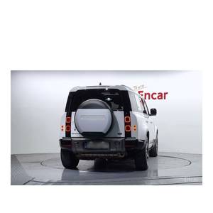 Land Rover Defender 110 P300 X-Dynamic SE 2024, 91 499 km, boîte de vitesses automatique, direction à gauche, caméra arrière - Product Image 4