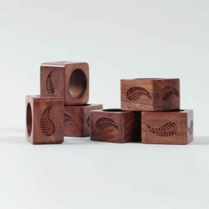 Anillos de Servilleta de Madera Hechos a Mano de Primera Calidad, Accesorios Decorativos para Mesa para Hoteles, Restaurantes y Hogares - Product Image 1