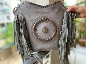 Nuevo estilo occidental pelo en piel de ante de piel con flecos bolso de alta calidad Boho mujeres piel cuero único medio Concho flecos bolsas - Product Image 5