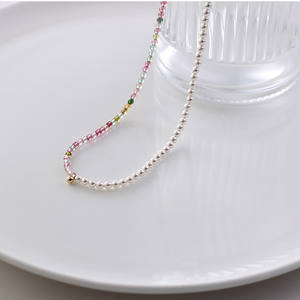 Collar de Perlas de Pétalos con Diseño Único para Mujer, Cadena de Suéter Barroca Natural con Personalidad Femenina para Uso Diario - Product Image 4