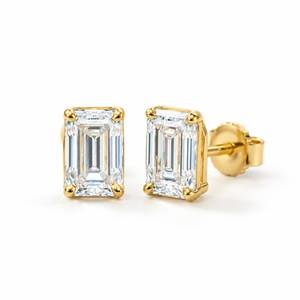 Boucles d'oreilles solitaires en diamant de laboratoire de 1 carat chacun, taille émeraude, couleur EF, en argent 925 pour femmes et filles - Product Image 1