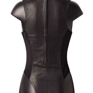 Combinaison en cuir PU noir pour femme, col en V profond, découpes sexy, lingerie une pièce avec décoration à rivets - Product Image 4