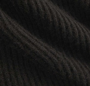 Pull en maille décontracté à col en V, doux et respirant pour femme, chemise légère et sexy, hauts élégants pour dames - Product Image 4