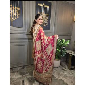Hermosa parte superior e inferior de ropa de fiesta con Conjunto elegante de tamaño Dupatta XL - Product Image 5