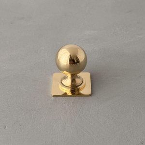 Bouton de meuble en laiton doré poli avec plaque décorative, poignée de tiroir de commode, quincaillerie vintage pour porte de placard - Product Image 3