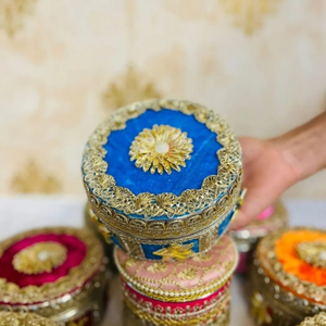 Elegante Caja de Regalo Decorativa Azul, Organizador de Joyas Redondo Bordado, Caja de Regalo para Bodas y Fiestas - Product Image 2