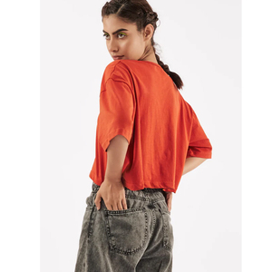 T-shirt court oversize basique pour femme en coton, coupe ample, manches courtes, style décontracté streetwear, logo personnalisé - Product Image 3