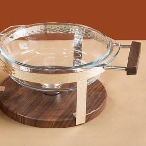 Plat à chafing rectangulaire en acier inoxydable martelé avec base et poignées en bois, chauffe-plats professionnel pour buffets et traiteurs hôteliers - Product Image 4