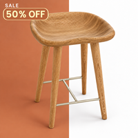 Tabouret de bar moderne en bois avec repose-pieds en métal, design mid-century pour mobilier de bar à domicile, tabouret de bar en bois massif