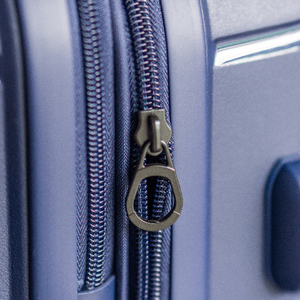 Ensemble de valises rigides en PP avec poignée en aluminium et roues pivotantes à 360°, serrure TSA, fabrication OEM, ensembles de bagages en gros, élégants et durables, fabricant vietnamien - Product Image 6