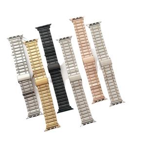 <span class=keywords><strong>Bracelet</strong></span> de montre de luxe en acier inoxydable <span class=keywords><strong>Bracelet</strong></span> en métal adapté aux hommes et aux femmes pour la série de montres intelligentes - Product Image 1