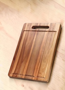 Unicorn Handicrafts - Tabla de Cortar de Madera Natural Premium Hecha a Mano, Tabla de Cortar de Madera de Mango, Ashoka y Sheesham para Cocina y Comedor - Product Image 1