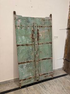 แผงประตูไม้เนื้อแข็งโบราณพร้อมกรอบแกะสลักด้วยมือ ประตูหน้าบ้านหรูหราสำหรับร้านอาหาร โรงแรม เฟอร์นิเจอร์บ้าน - Product Image 2