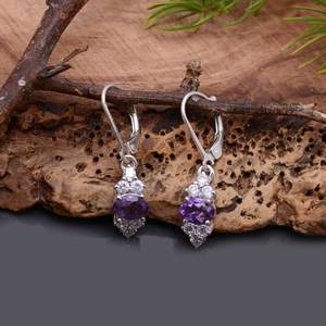 Pendientes Colgantes de Amatista, Plata de Ley 925, Cierre de Palanca, Joyería Artesanal con Piedras Preciosas, Elegante Regalo para Mujer - Product Image 1