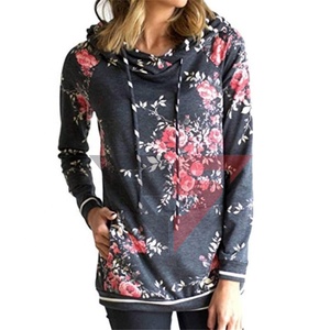 Venta al por mayor de forro polar con capucha y personalizar sudadera de gran tamaño usable sublimación impresa mujer Sudadera con capucha - Product Image 4