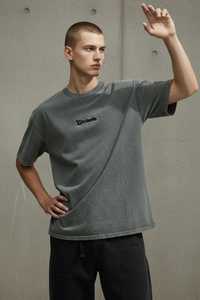 เสื้อยืดคุณภาพสูงแบบฟอกสีสำหรับผู้ชาย ปักลายตามสั่ง ผ้าฝ้ายเนื้อหนัก เสื้อยืดโอเวอร์ไซส์เรียบๆ เสื้อยืดผู้ชายเนื้อหนัก - Product Image 3