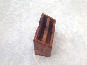 Tarjetero de Madera con Logotipo Personalizado |   Soporte de Escritorio de Madera Maciza |   Regalo Promocional de Oficina - Product Image 3