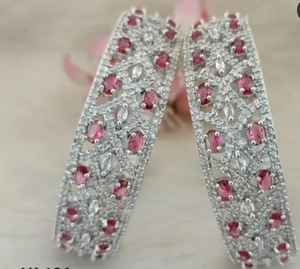 Bracelet en laiton minimaliste moderne pour femme, best-seller, léger et ajustable, idéal pour les événements spéciaux et les cadeaux - Product Image 3