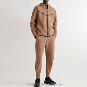 Ensemble de survêtement décontracté pour homme à capuche, couleur personnalisée, blocs de couleurs, séchage rapide, uniformes - Product Image 3