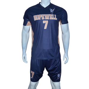 Uniforme de football pour hommes de bonne qualité et pas cher - Meilleur prix, nouveau design, 100% polyester, séchage rapide, manches courtes, logo personnalisé sur le devant - Product Image 1