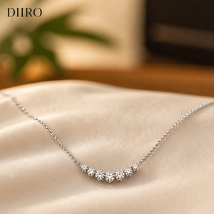 Collier élégant pour femme en or blanc 14 carats plaqué or, chaîne minimaliste, diamant rond en moissanite - Product Image 6