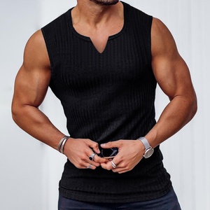 Débardeur d'entraînement athlétique, vêtement de sport à séchage rapide, gilet de course à col rond pour hommes - Product Image 4