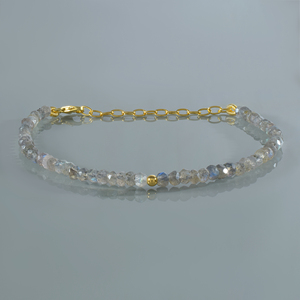 Bracelet en perles de labradorite, bijoux en pierres précieuses, bracelet en pierres précieuses grises, bracelet en cristaux de guérison, bracelet bohème, bijoux en perles - Product Image 2