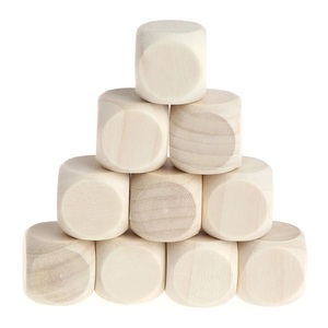 Dés en bois non finis, cubes à coins arrondis, vierges et gravables pour l'artisanat DIY, les jeux de société et les fêtes - Product Image 1