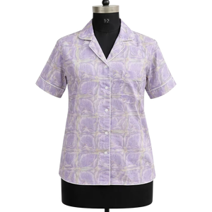 Conjunto de Shorts de Algodón con Estampado Floral Premium para Mujer, Camiseta de Manga Corta con Cuello en V, Ropa de Dormir, Ropa de Estar por Casa con Bolsillos - Product Image 1