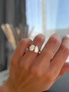 Anillo Toi Moi con Diamantes Ovalados y en Forma de Pera de 1.01CT Cada Uno, Cultivados en Laboratorio, con Oro Sólido de 14K, para Compromiso, Regalo para Enamorados - Product Image 3
