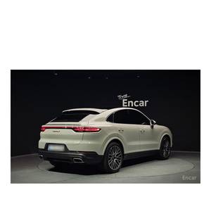 Porsche Cayenne 3.0 Coupé 2024, 17 338 km, Volant à Gauche, Boîte Automatique, Sièges en Cuir avec Caméra Arrière - Product Image 2